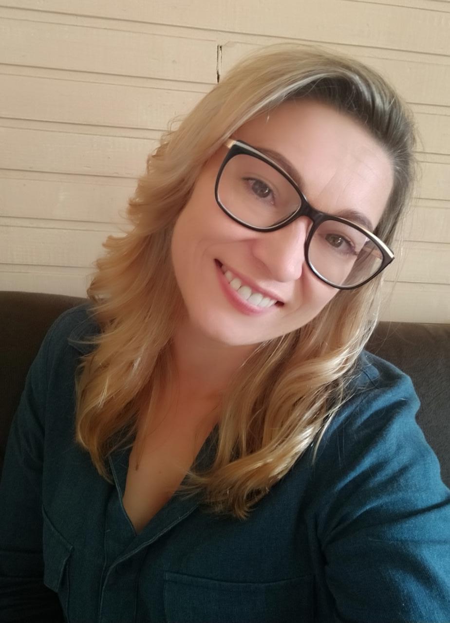 Gislaine Smangozevski