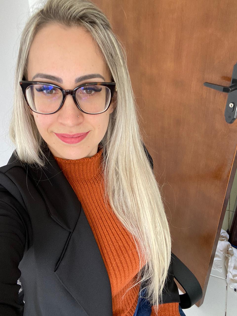 Pamela Aparecida de Sá