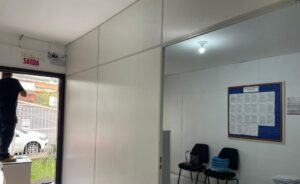 Leia mais sobre o artigo DOAÇÃO DE DIVISÓRIAS NA SEMILIBERDADE DE CAÇADOR