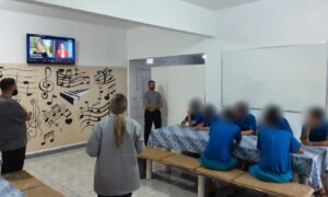 Leia mais sobre o artigo ROXO E LARANJA: CORES DA INFORMAÇÃO E SENSIBILIZAÇÃO NO CASE DE CURITIBANOS