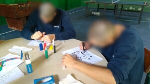 Leia mais sobre o artigo PONTILHISMO PROMOVE EXPRESSÃO ARTÍSTICA E AUTOCONFIANÇA NO CASEP DE BLUMENAU