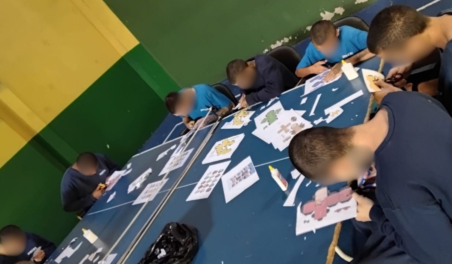 No momento, você está visualizando PAPER TOYS UNEM CRIATIVIDADE E RACIOCÍNIO LÓGICO NO CASEP DE BLUMENAU